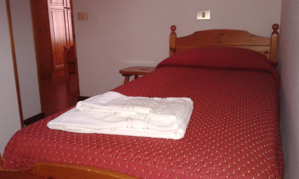 Aparthotel Cervinia Due Breuil-Cervinia Zimmer foto