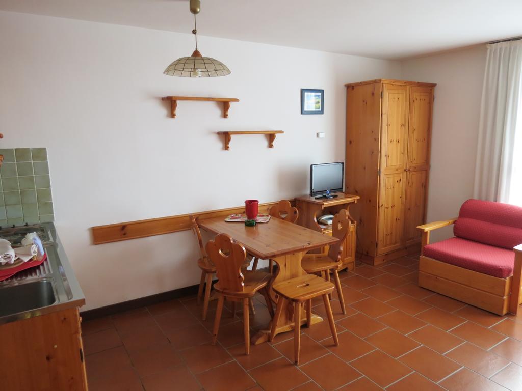 Aparthotel Cervinia Due Breuil-Cervinia Zimmer foto